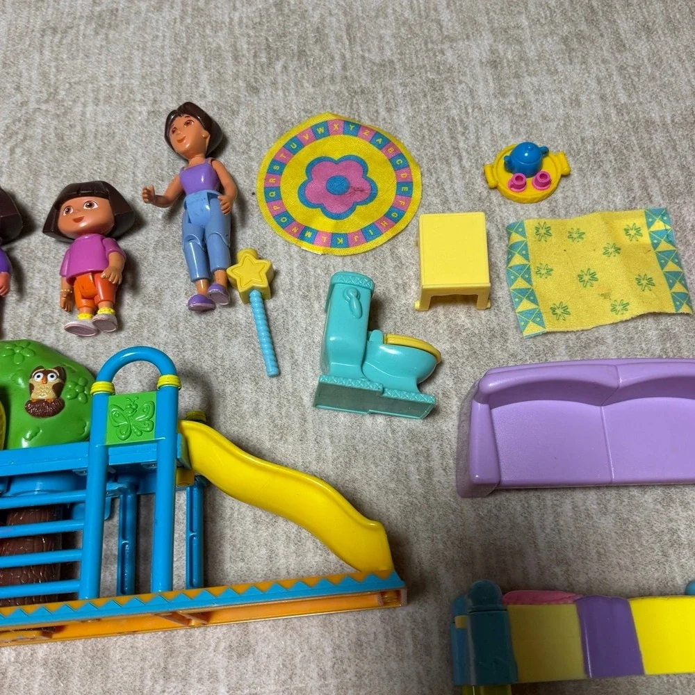Vintage Dora the Explorer House Dollhouse Playset Lot Figures Furniture Unicorn